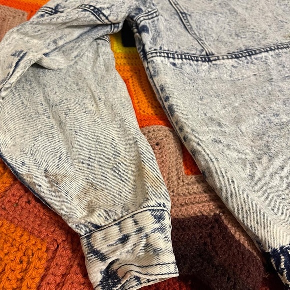 VINTAGE | 80s Acid Washed Denim - Picture 3 of 5